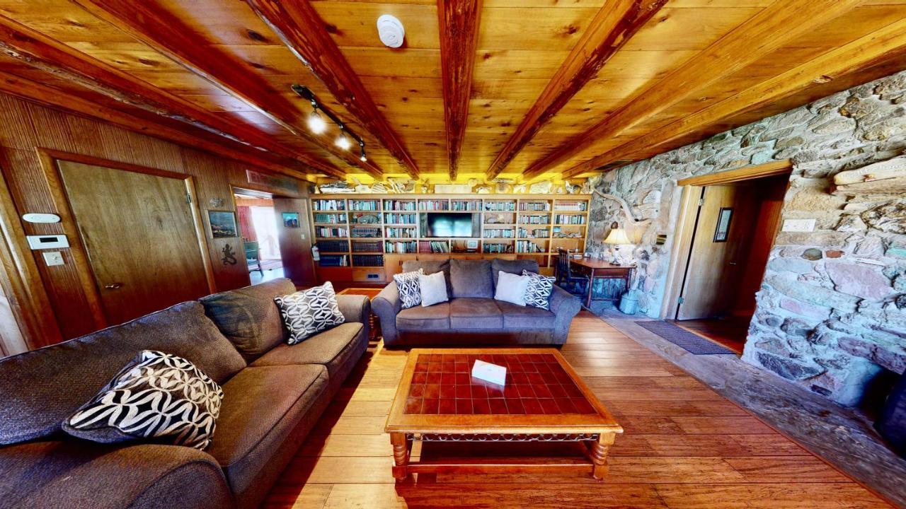 Pack Creek ~ Ranch House Villa Моуаб Екстериор снимка