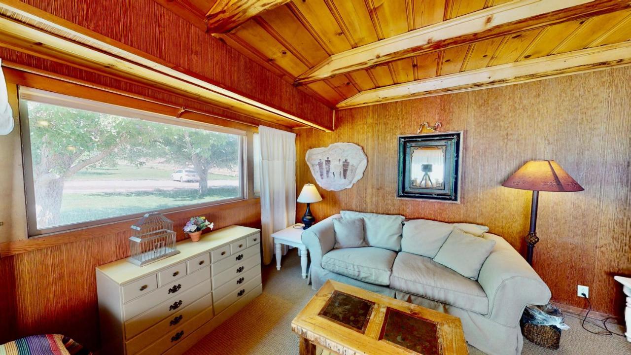Pack Creek ~ Ranch House Villa Моуаб Екстериор снимка