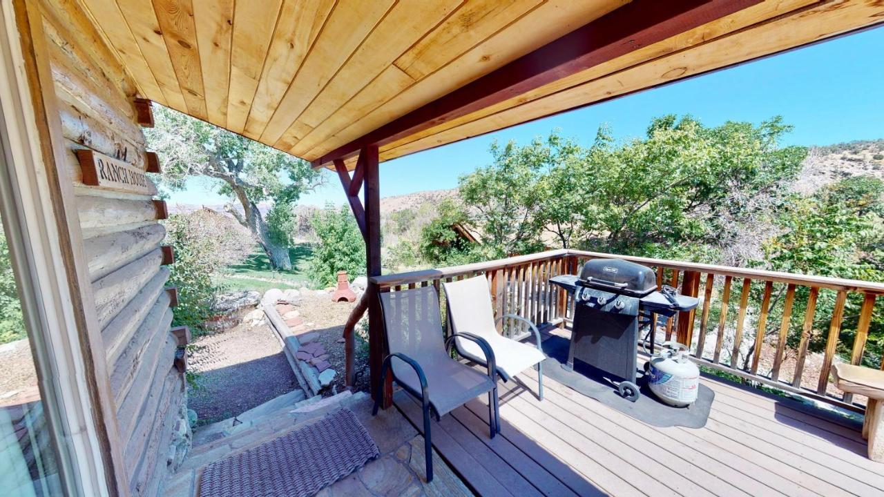 Pack Creek ~ Ranch House Villa Моуаб Екстериор снимка