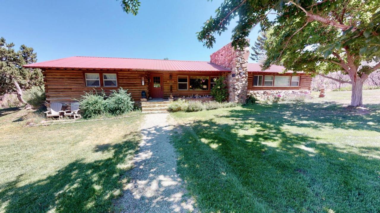 Pack Creek ~ Ranch House Villa Моуаб Екстериор снимка
