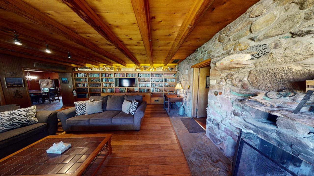 Pack Creek ~ Ranch House Villa Моуаб Екстериор снимка